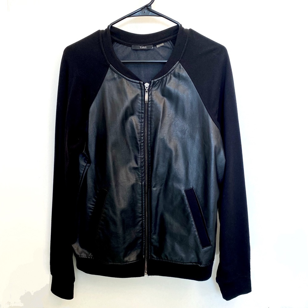Tart vegan leather bomber jacket. Lightweight, size M. Worn only once!